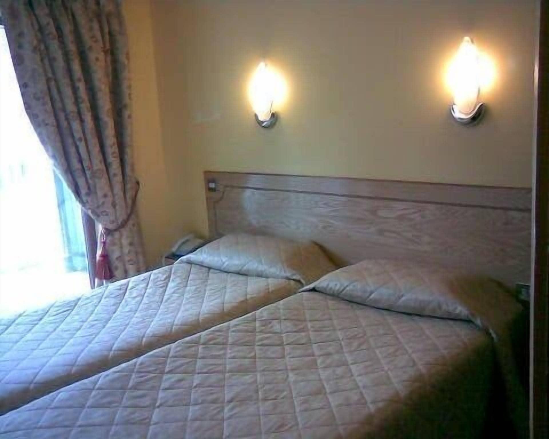 The Glen Guesthouse Dublin Bagian luar foto